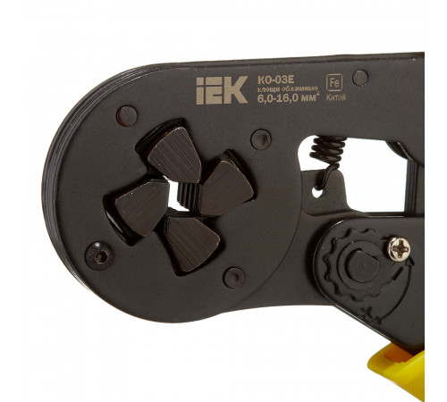 Пресс-клещи IEK КО-03Е для обжима наконечников 6-16 кв.мм (TKL20-D4) Пресс-клещи IEK КО-03Е для обжима наконечников 6-16 кв.мм (TKL20-D4)