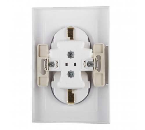 Розетка Systeme Electric AtlasDesign встраиваемая белая (ATN000124) Розетка Systeme Electric AtlasDesign встраиваемая белая (ATN000124)