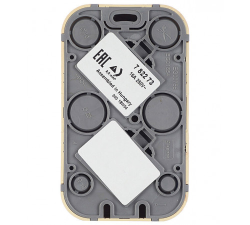 Розетка Legrand Quteo накладная дерево (782293) Розетка Legrand Quteo накладная дерево (782293)