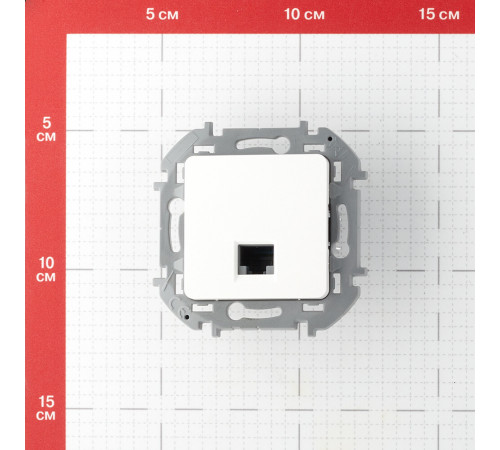 Розетка компьютерная Legrand Inspiria встраиваемая белая RJ45 (673825)