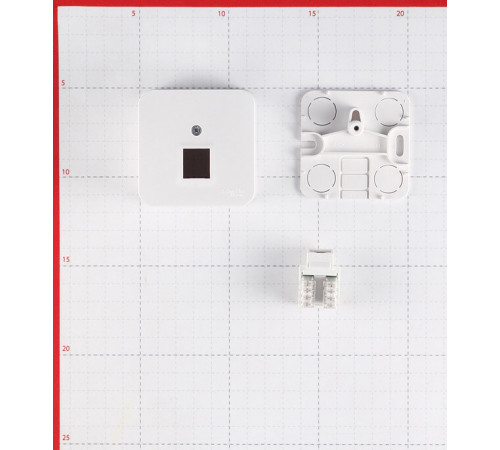 Розетка компьютерная Systeme Electric Blanca накладная белая RJ45 (BLNIA045001)