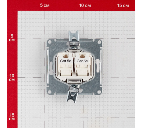 Розетка компьютерная Systeme Electric AtlasDesign встраиваемая белая 2хRJ45 (ATN000185) Розетка компьютерная Systeme Electric AtlasDesign встраиваемая белая 2хRJ45 (ATN000185)