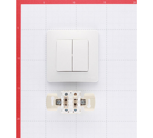Выключатель Systeme Electric Blanca двухклавишный встраиваемый белый (BLNVS010501) Выключатель Systeme Electric Blanca двухклавишный встраиваемый белый (BLNVS010501)