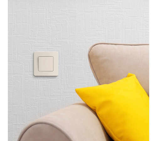 Выключатель Legrand Inspiria одноклавишный встраиваемый слоновая кость (673601) Выключатель Legrand Inspiria одноклавишный встраиваемый слоновая кость (673601)