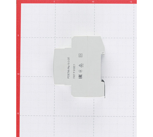 Розетка щитовая модульная IEK (MRD10-16) 220 В 16 А тип AC 2Р+N Розетка щитовая модульная IEK (MRD10-16) 220 В 16 А тип AC 2Р+N
