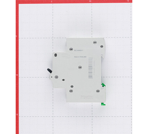 Автоматический выключатель модульный Schneider Electric Easy9 1P 25А тип C 4,5 кА 220 В (EZ9F34125) Автоматический выключатель модульный Schneider Electric Easy9 1P 25А тип C 4,5 кА 220 В (EZ9F34125)