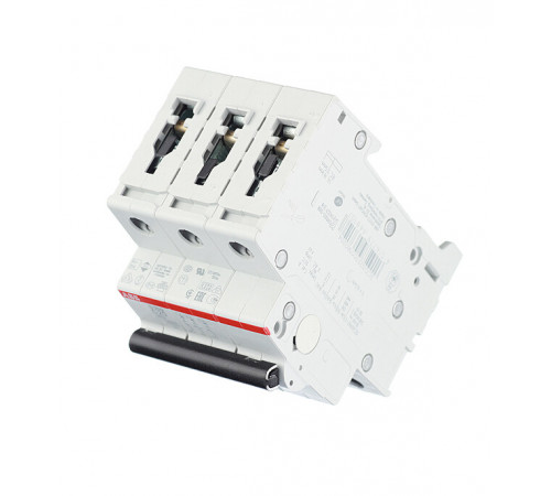 Автоматический выключатель модульный ABB S203 3P 20А тип C 6 кА 400 В (2CDS253001R0204) Автоматический выключатель модульный ABB S203 3P 20А тип C 6 кА 400 В (2CDS253001R0204)