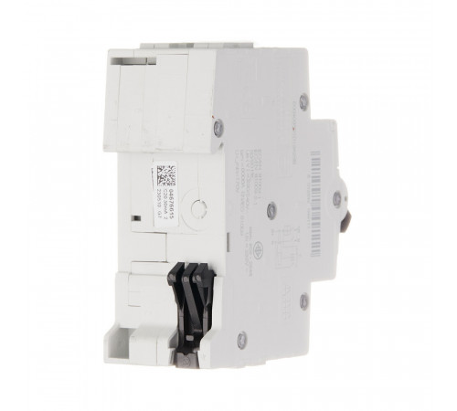 Автомат дифференциальный ABB DS201 20А 1P+N тип AC 30 мА 6 кА (2CSR255080R1204) Автомат дифференциальный ABB DS201 20А 1P+N тип AC 30 мА 6 кА (2CSR255080R1204)