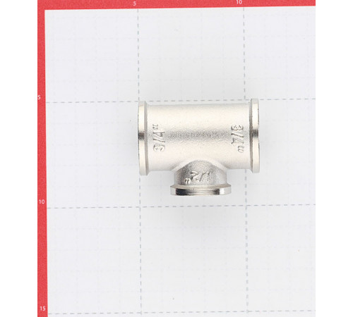 Тройник переходной Valtec 3/4 ВР(г) х 1/2 ВР(г) х 3/4 ВР(г) латунный (VTr.750.N.0504) Тройник переходной Valtec 3/4 ВР(г) х 1/2 ВР(г) х 3/4 ВР(г) латунный (VTr.750.N.0504)