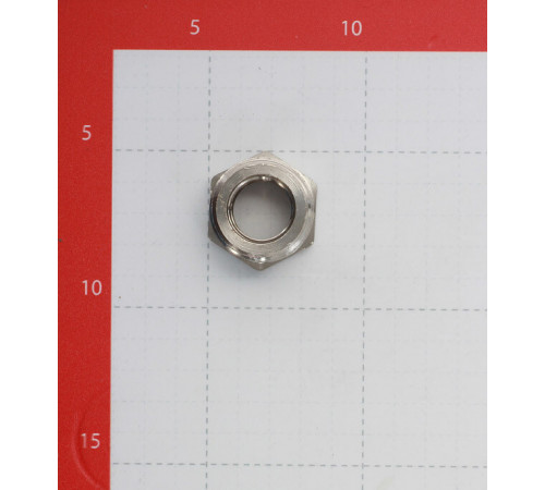 Футорка Valtec 1 НР(ш) х 1/2 ВР(г) латунная (VTr.581.N.0604) Футорка Valtec 1 НР(ш) х 1/2 ВР(г) латунная (VTr.581.N.0604)