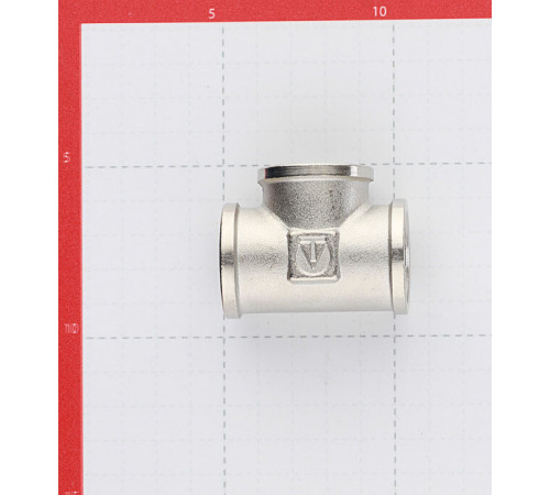 Тройник Valtec 3/4 ВР(г) х 3/4 ВР(г) х 3/4 ВР(г) латунный (VTr.130.N.0005) Тройник Valtec 3/4 ВР(г) х 3/4 ВР(г) х 3/4 ВР(г) латунный (VTr.130.N.0005)
