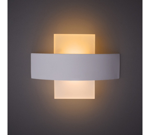 Светильник светодиодный садово-парковый настенный Arte Lamp Croce 3000К 6 Вт IP54 (A1444AP-1WH) Светильник светодиодный садово-парковый настенный Arte Lamp Croce 3000К 6 Вт IP54 (A1444AP-1WH)