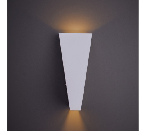 Светильник светодиодный садово-парковый настенный Arte Lamp Cometa белый 3000К 6 Вт IP54 (A1524AL-1WH) Светильник светодиодный садово-парковый настенный Arte Lamp Cometa белый 3000К 6 Вт IP54 (A1524AL-1WH)