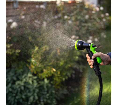 Насос аккумуляторный для полива из бочки Greenworks 24V G24SWP со шлангом 2 м и распылителем (3401007) Насос аккумуляторный для полива из бочки Greenworks 24V G24SWP со шлангом 2 м и распылителем (3401007)