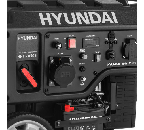 Генератор бензиновый Hyundai HHY 7050Si 5 кВт инверторного типа Генератор бензиновый Hyundai HHY 7050Si 5 кВт инверторного типа