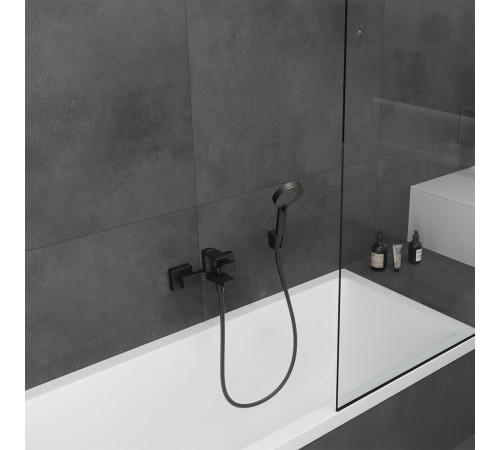 Смеситель для ванны Hansgrohe Vernis Shape черный однорычажный с коротким изливом без лейки (71450670) Смеситель для ванны Hansgrohe Vernis Shape черный однорычажный с коротким изливом без лейки (71450670)