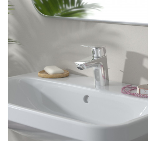 Смеситель для раковины Hansgrohe Logis хром однорычажный (71071000) Смеситель для раковины Hansgrohe Logis хром однорычажный (71071000)