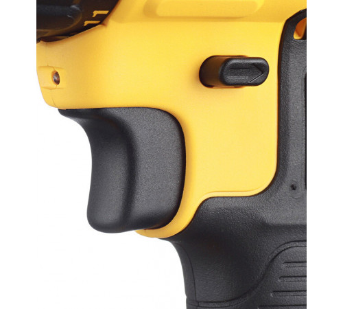 Дрель-шуруповерт аккумуляторная DeWalt 18 В 2 Ач Li-Ion 2 АКБ и ЗУ (DCD771D2-QW) Дрель-шуруповерт аккумуляторная DeWalt 18 В 2 Ач Li-Ion 2 АКБ и ЗУ (DCD771D2-QW)