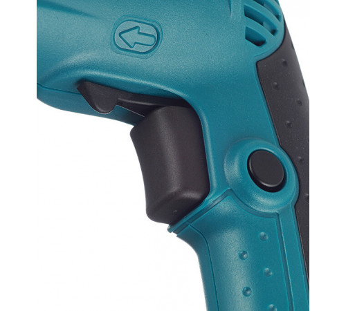Дрель сетевая Makita 6413 450 Вт быстрозажимной патрон Дрель сетевая Makita 6413 450 Вт быстрозажимной патрон