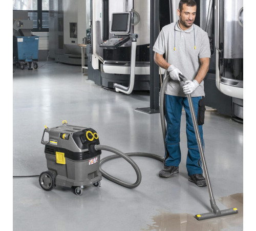 Строительный пылесос Karcher NT 30/1 Tact Te L 1380 Вт 30 л (1.148-211.0) Строительный пылесос Karcher NT 30/1 Tact Te L 1380 Вт 30 л (1.148-211.0)