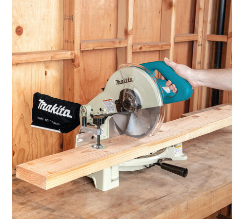 Пила торцовочная электрическая Makita LS1040N 1650 Вт 260 мм Пила торцовочная электрическая Makita LS1040N 1650 Вт 260 мм