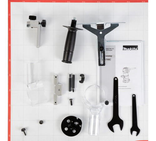Фрезер электрический Makita RT0700CX2 710 Вт Фрезер электрический Makita RT0700CX2 710 Вт