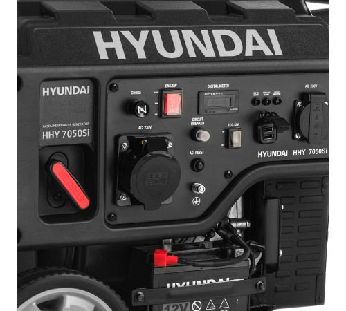 Генератор бензиновый Hyundai HHY 7050Si 5 кВт инверторного типа Генератор бензиновый Hyundai HHY 7050Si 5 кВт инверторного типа