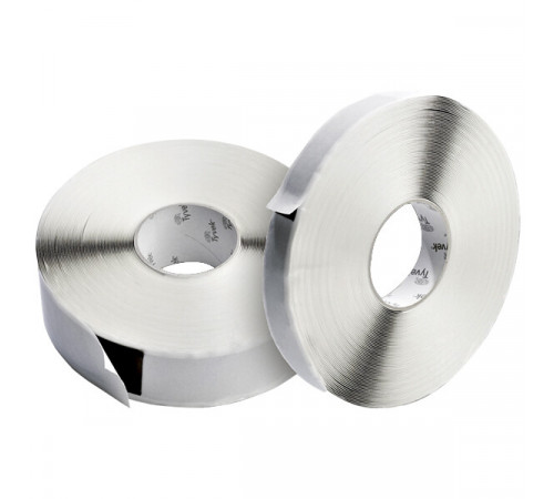 Лента двухсторонняя Tyvek Butyl Tape 20 мм х 30 м Лента двухсторонняя Tyvek Butyl Tape 20 мм х 30 м