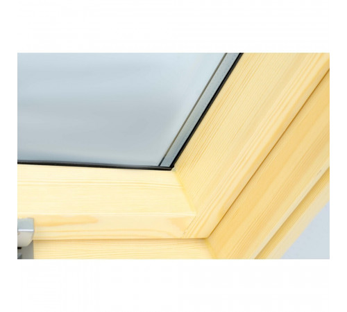 Окно мансардное Fakro FTP-V CH top-hung деревянное 780х1180 мм одностворчатое Окно мансардное Fakro FTP-V CH top-hung деревянное 780х1180 мм одностворчатое