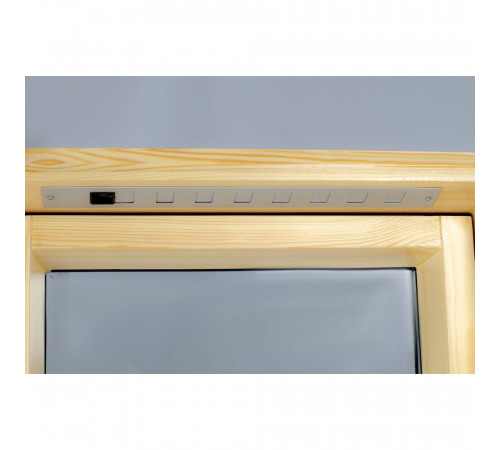 Окно мансардное Fakro FTP-V CH top-hung деревянное 780х1180 мм одностворчатое Окно мансардное Fakro FTP-V CH top-hung деревянное 780х1180 мм одностворчатое